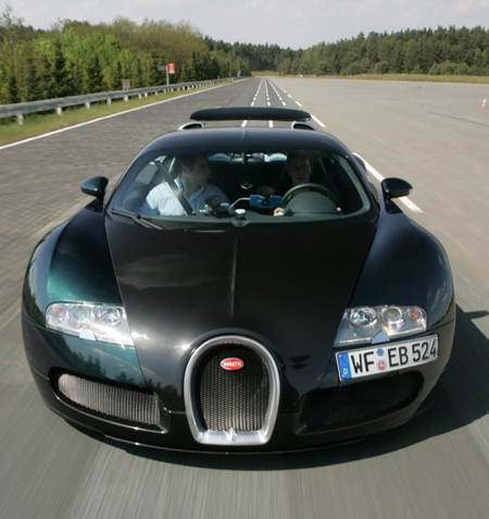 what engine does the bugatti veyron
